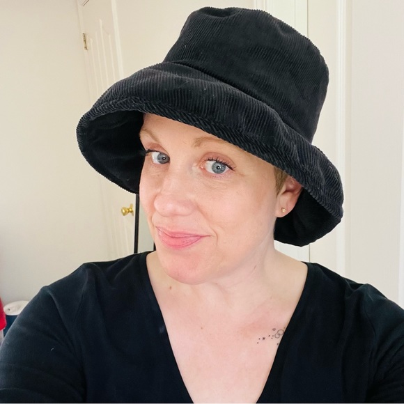 Diane Von Furstenberg Accessories - Vintage Diane Von Furstenberg Black Corduroy Bucket Hat